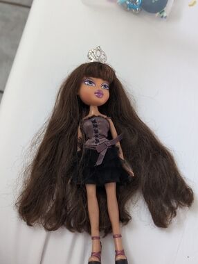 Yasmin Bratz Doll Princess